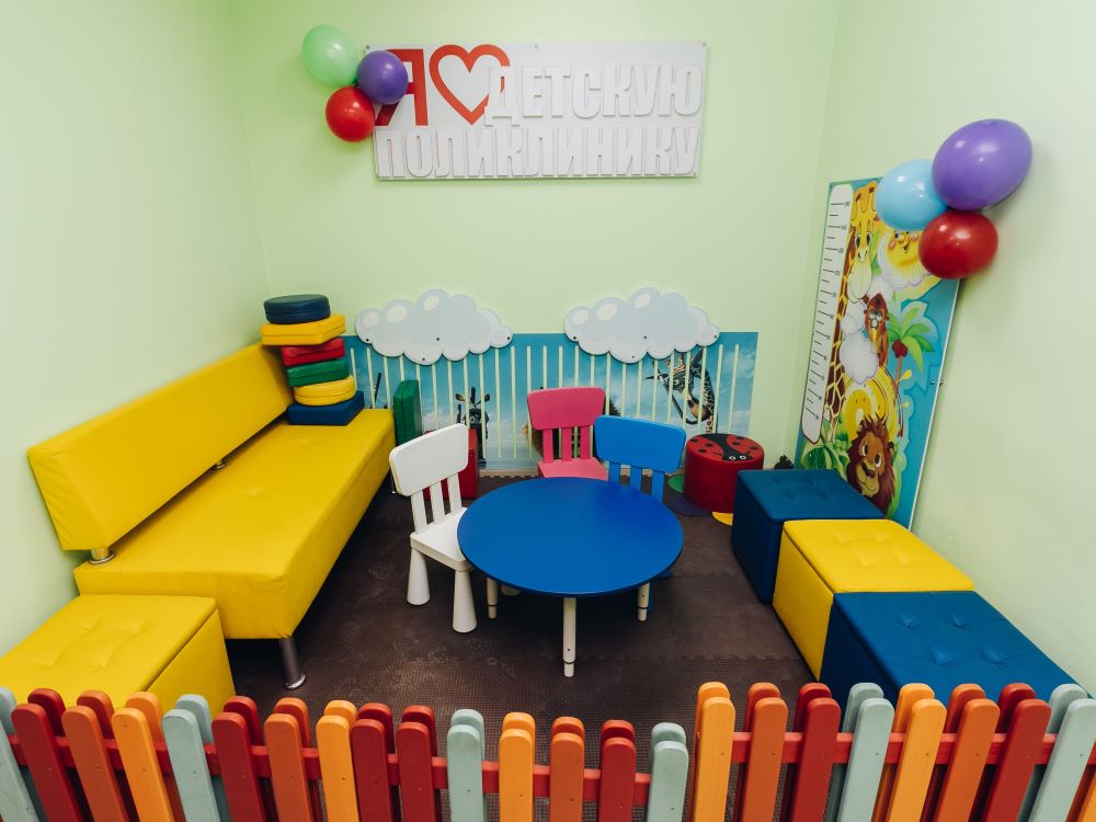 В райцентре Джидинского района открыли детскую поликлинику после капитального ремонта