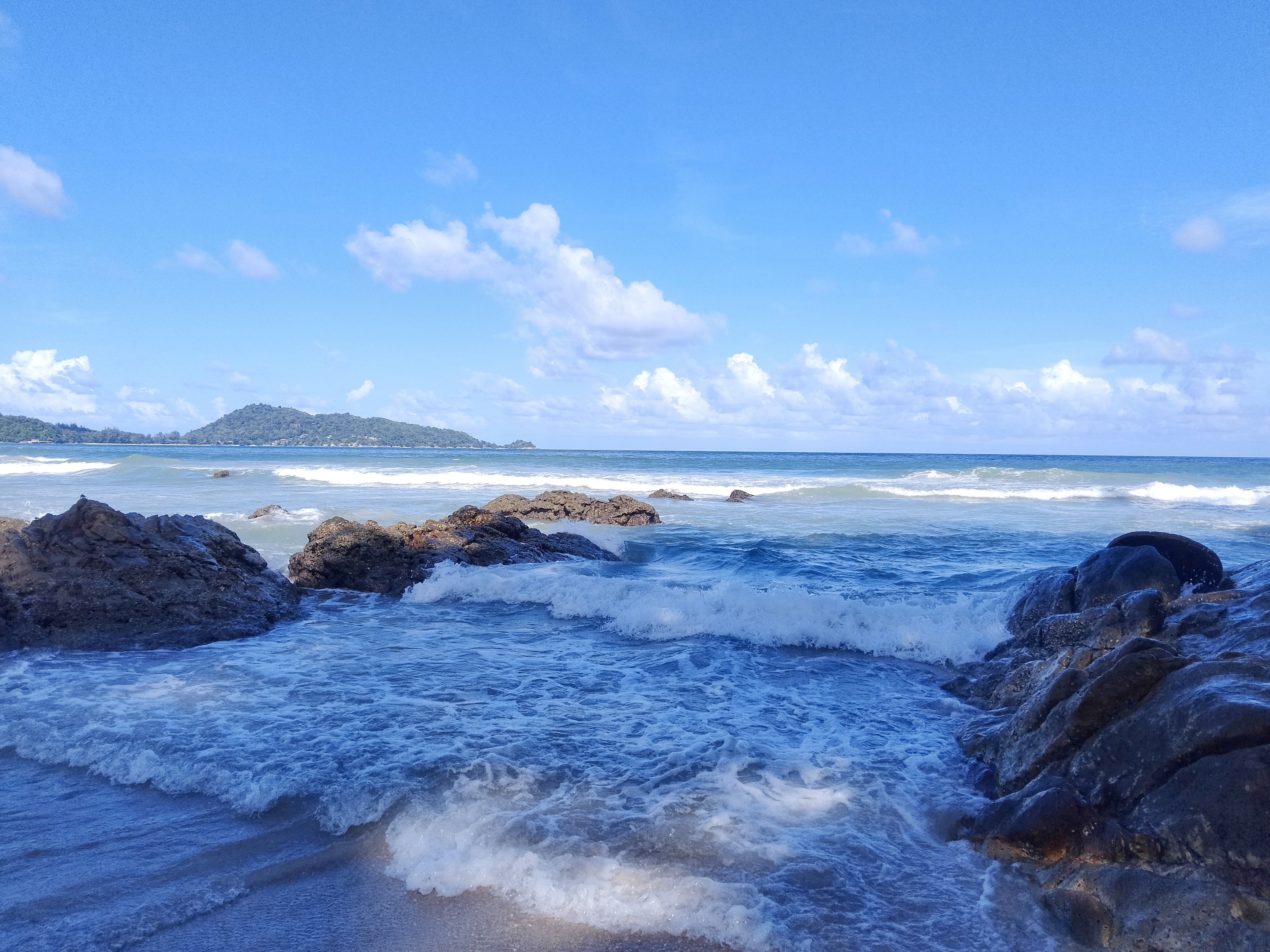 phuket more nia